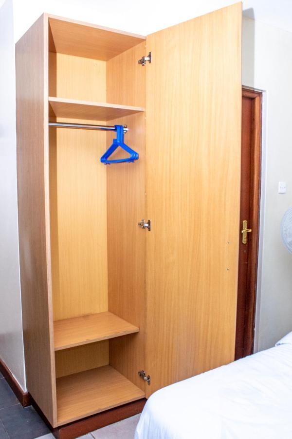 Kate Apartments, Studios-Mvuli Suites, Найроби Екстериор снимка